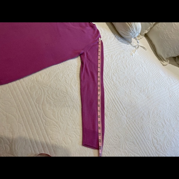 Gap Purple Sweater - Picture 6 of 8